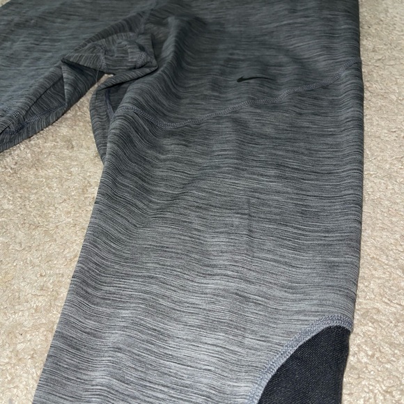 Nike pro workout leggings- plus size 2x - Picture 3 of 10